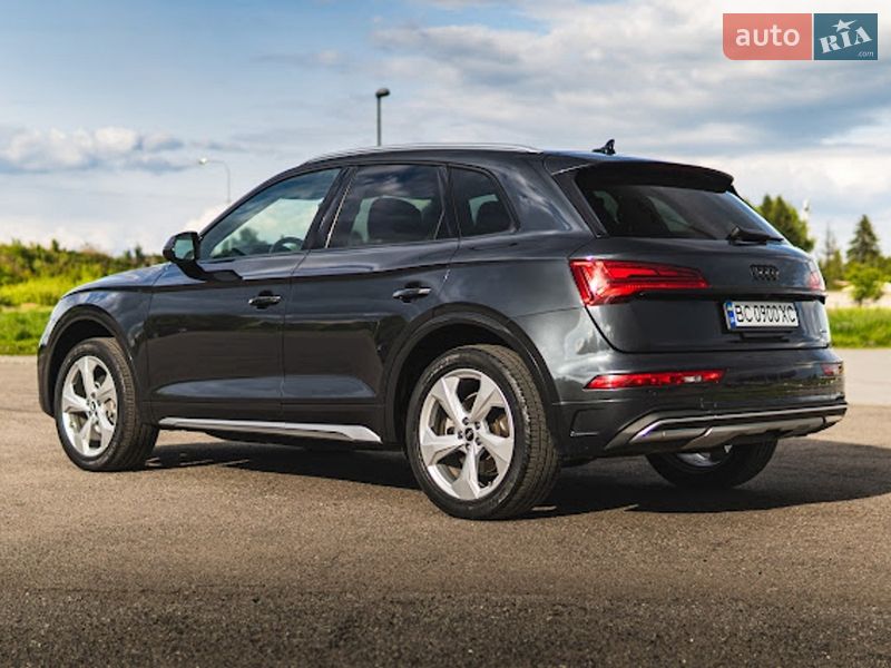 Внедорожник / Кроссовер Audi Q5 2021 в Львове