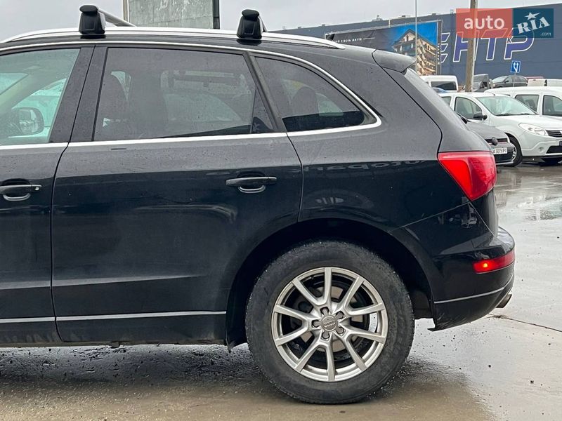 Внедорожник / Кроссовер Audi Q5 2010 в Львове