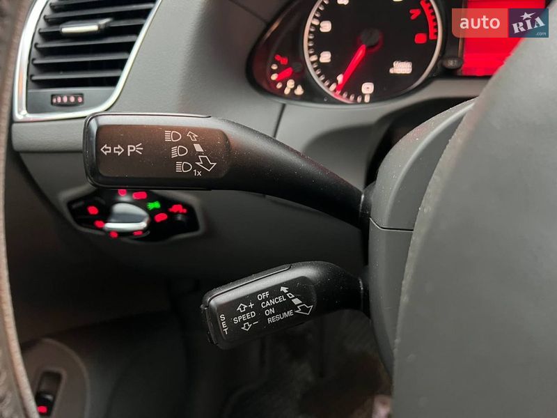 Внедорожник / Кроссовер Audi Q5 2010 в Львове