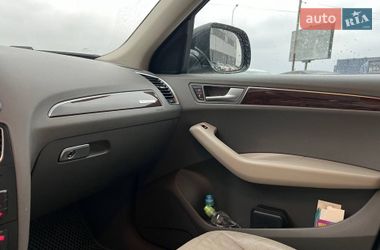 Внедорожник / Кроссовер Audi Q5 2010 в Львове