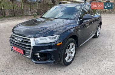 Внедорожник / Кроссовер Audi Q5 2018 в Ровно