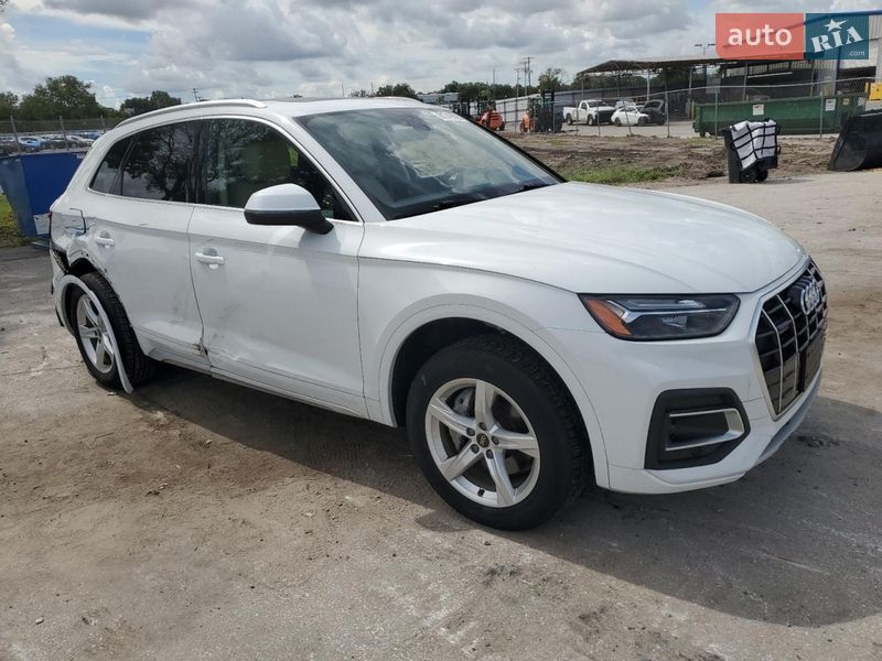 Внедорожник / Кроссовер Audi Q5 2020 в Киеве