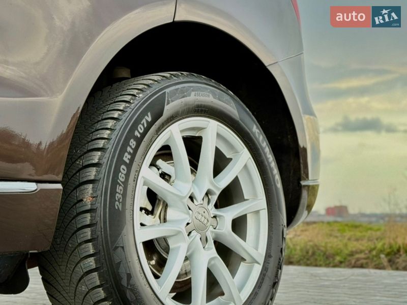 Внедорожник / Кроссовер Audi Q5 2012 в Тернополе