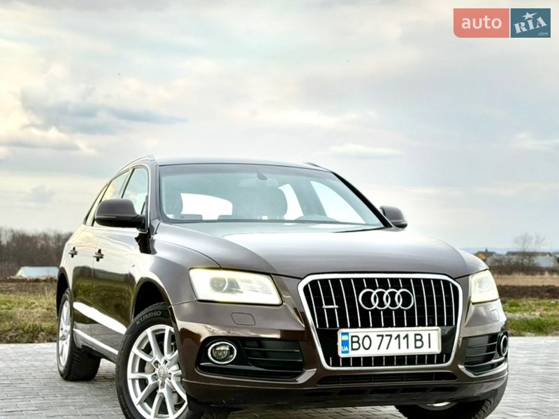 Внедорожник / Кроссовер Audi Q5 2012 в Тернополе