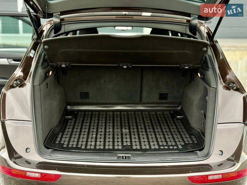Внедорожник / Кроссовер Audi Q5 2012 в Тернополе