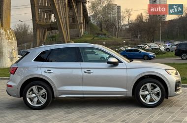 Внедорожник / Кроссовер Audi Q5 2021 в Днепре