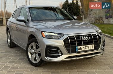 Позашляховик / Кросовер Audi Q5 2021 в Дніпрі