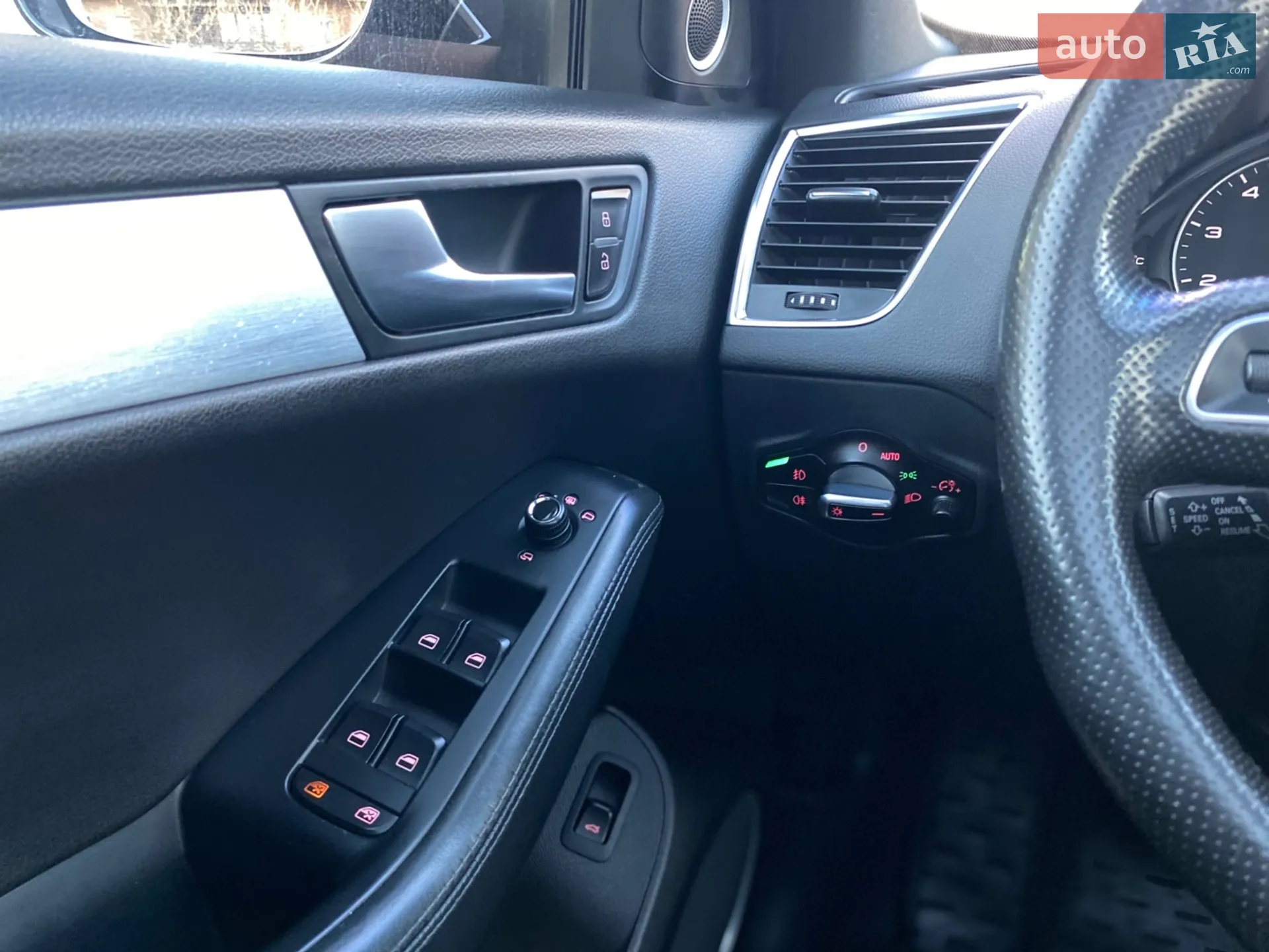 2010 Audi Q5 - мініатюра 22