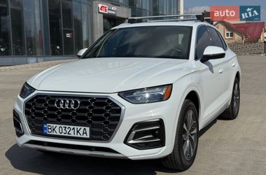 Позашляховик / Кросовер Audi Q5 2021 в Рівному
