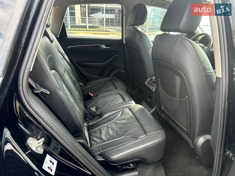Позашляховик / Кросовер Audi Q5 2011 в Львові фото 13 Позашляховик / Кросовер Audi Q5 2011 в Львові