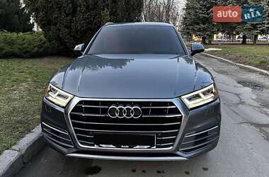 Внедорожник / Кроссовер Audi Q5 2018 в Хмельницком