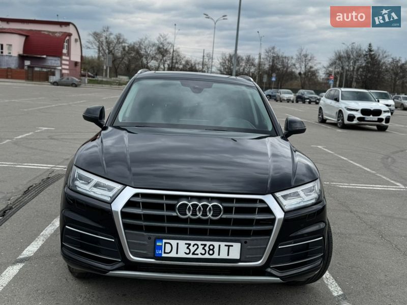Позашляховик / Кросовер Audi Q5 2019 в Сумах