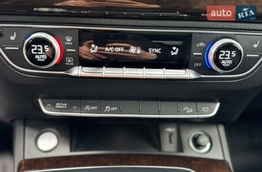 Позашляховик / Кросовер Audi Q5 2019 в Сумах