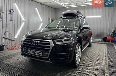 Позашляховик / Кросовер Audi Q5 2018 в Києві