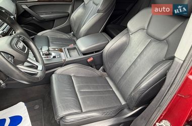 Позашляховик / Кросовер Audi Q5 2018 в Луцьку