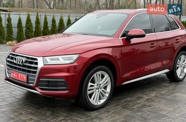 Позашляховик / Кросовер Audi Q5 2018 в Луцьку