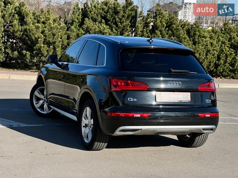 Внедорожник / Кроссовер Audi Q5 2018 в Киеве