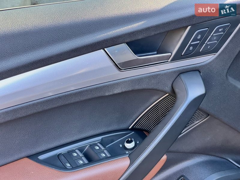 Внедорожник / Кроссовер Audi Q5 2018 в Киеве