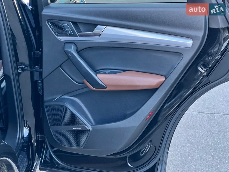 Внедорожник / Кроссовер Audi Q5 2018 в Киеве