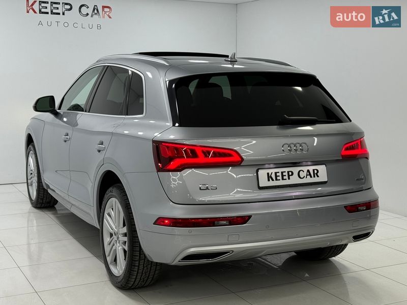 Позашляховик / Кросовер Audi Q5 2019 в Одесі