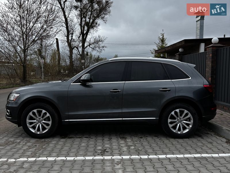 Внедорожник / Кроссовер Audi Q5 2015 в Белогородке
