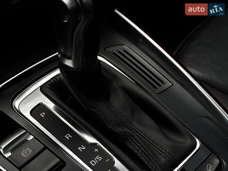 Внедорожник / Кроссовер Audi Q5 2015 в Белогородке