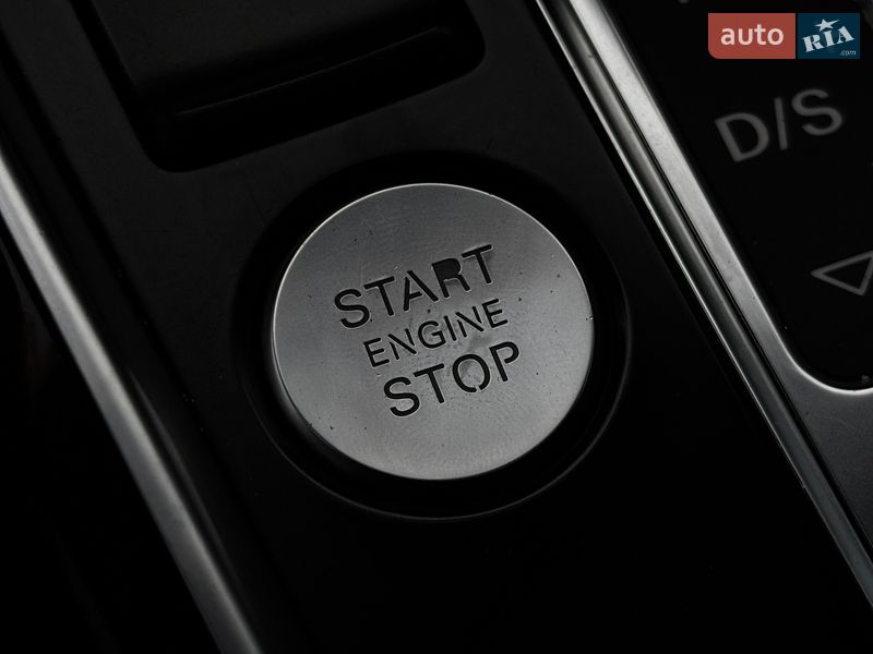 Внедорожник / Кроссовер Audi Q5 2015 в Белогородке