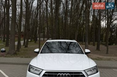 Позашляховик / Кросовер Audi Q5 2018 в Львові