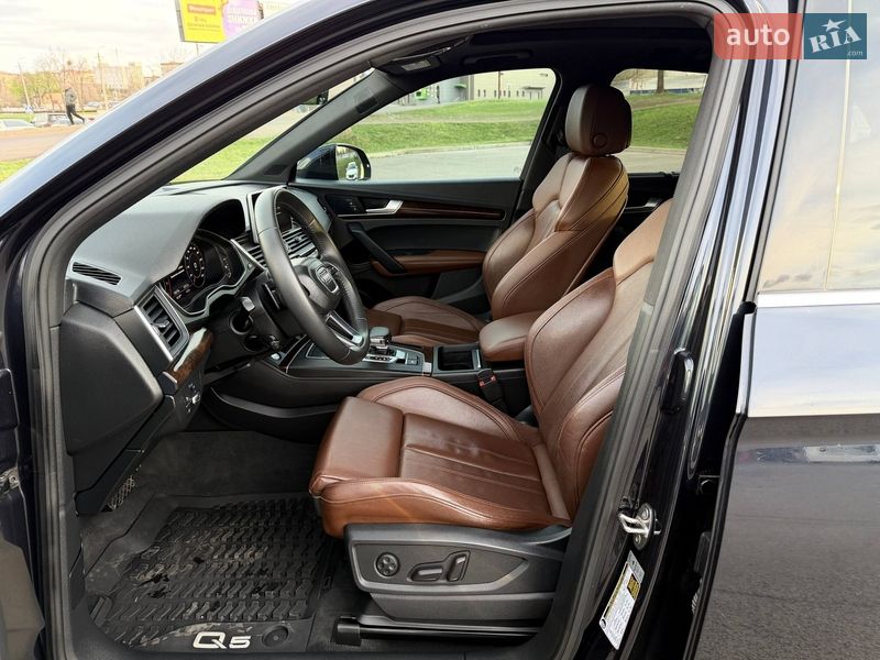 Позашляховик / Кросовер Audi Q5 2019 в Кривому Розі фото 40 Позашляховик / Кросовер Audi Q5 2019 в Кривому Розі