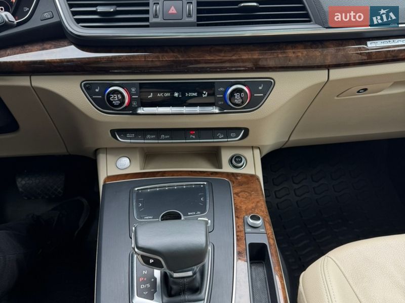 Позашляховик / Кросовер Audi Q5 2017 в Тернополі фото 39 Позашляховик / Кросовер Audi Q5 2017 в Тернополі