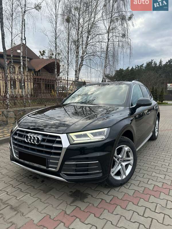 Позашляховик / Кросовер Audi Q5 2018 в Маневичах