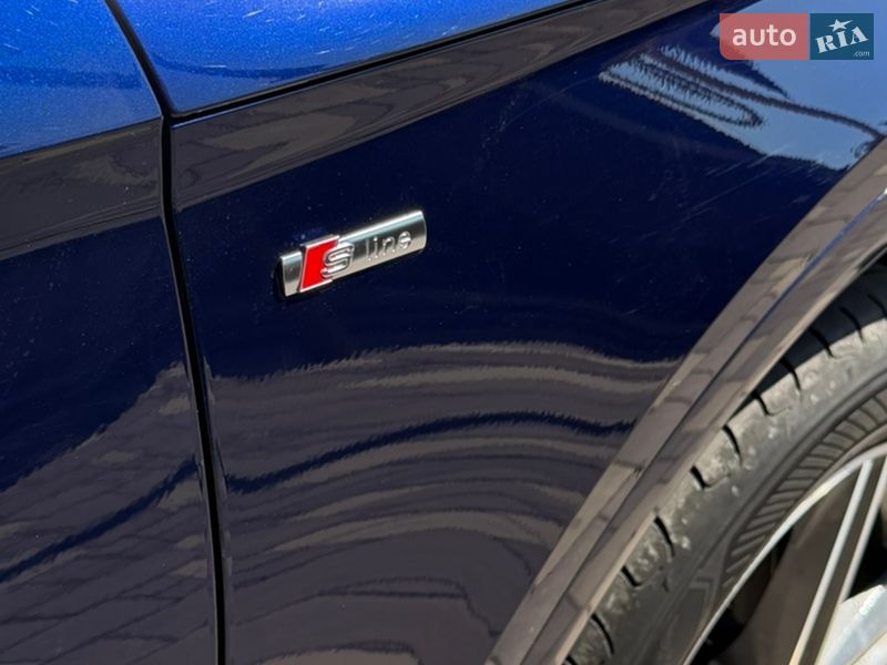 Позашляховик / Кросовер Audi Q5 2017 в Хусті