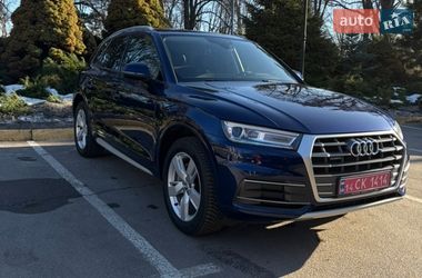Внедорожник / Кроссовер Audi Q5 2017 в Киеве
