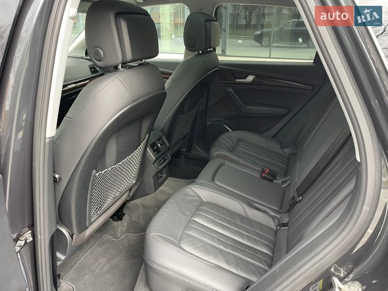 Внедорожник / Кроссовер Audi Q5 2020 в Ровно