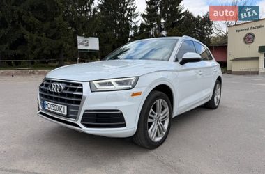 Позашляховик / Кросовер Audi Q5 2018 в Львові