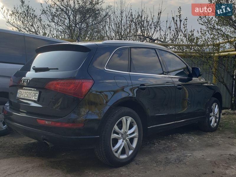 Внедорожник / Кроссовер Audi Q5 2009 в Одессе