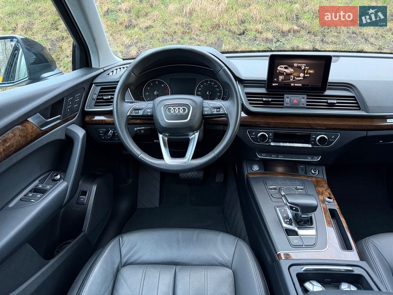 Позашляховик / Кросовер Audi Q5 2018 в Тернополі фото 44 Позашляховик / Кросовер Audi Q5 2018 в Тернополі