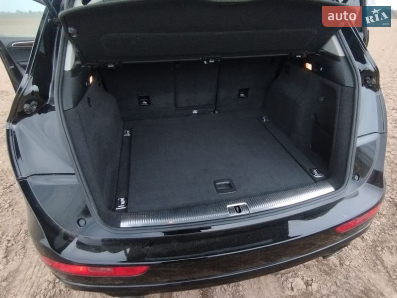 Внедорожник / Кроссовер Audi Q5 2015 в Самборе