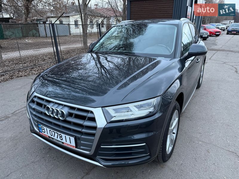 Внедорожник / Кроссовер Audi Q5 2017 в Полтаве