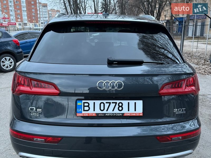Внедорожник / Кроссовер Audi Q5 2017 в Полтаве
