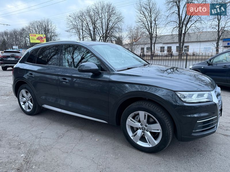 Внедорожник / Кроссовер Audi Q5 2017 в Полтаве