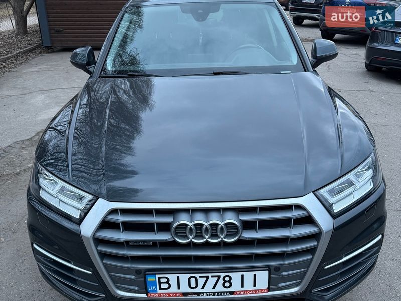 Внедорожник / Кроссовер Audi Q5 2017 в Полтаве