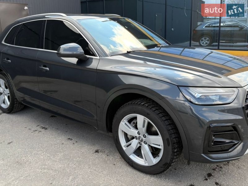 Внедорожник / Кроссовер Audi Q5 2017 в Киеве фото 3 Внедорожник / Кроссовер Audi Q5 2017 в Киеве