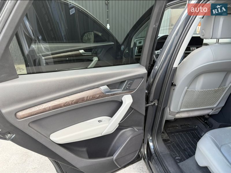 Внедорожник / Кроссовер Audi Q5 2017 в Киеве фото 36 Внедорожник / Кроссовер Audi Q5 2017 в Киеве