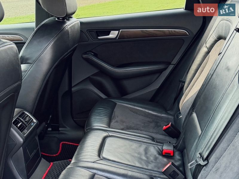 Позашляховик / Кросовер Audi Q5 2013 в Києві