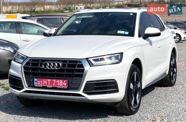 Позашляховик / Кросовер Audi Q5 2018 в Рівному