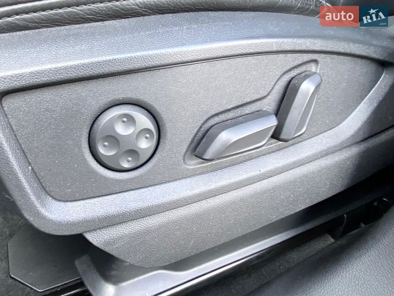 Позашляховик / Кросовер Audi Q5 2018 в Рівному фото 15 Позашляховик / Кросовер Audi Q5 2018 в Рівному