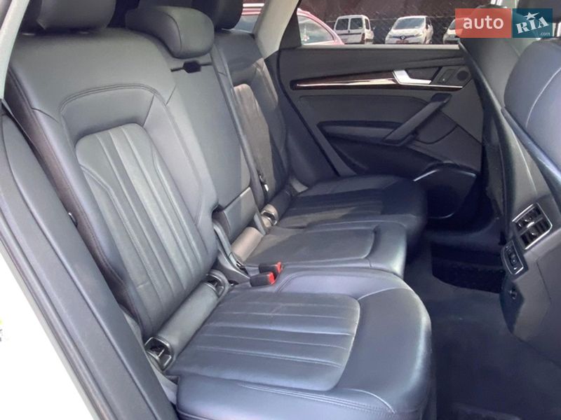 Позашляховик / Кросовер Audi Q5 2018 в Рівному фото 18 Позашляховик / Кросовер Audi Q5 2018 в Рівному