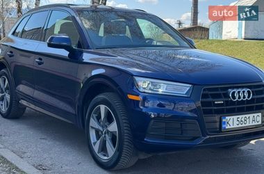 Внедорожник / Кроссовер Audi Q5 2020 в Киеве