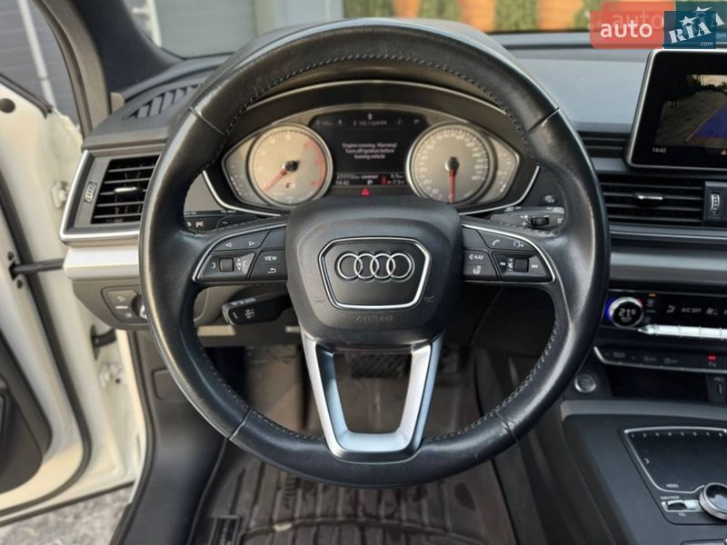 Позашляховик / Кросовер Audi Q5 2018 в Сумах фото 6 Позашляховик / Кросовер Audi Q5 2018 в Сумах